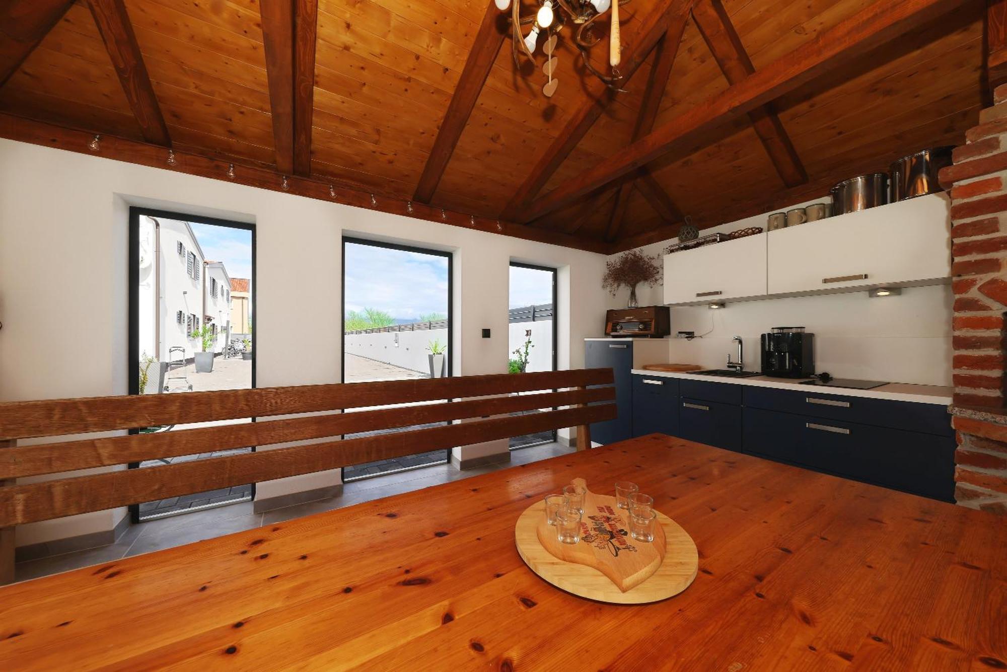 Apartments Rosini, 300M From The Beach With Shared Tavern And Bikes, Нін Екстер'єр фото